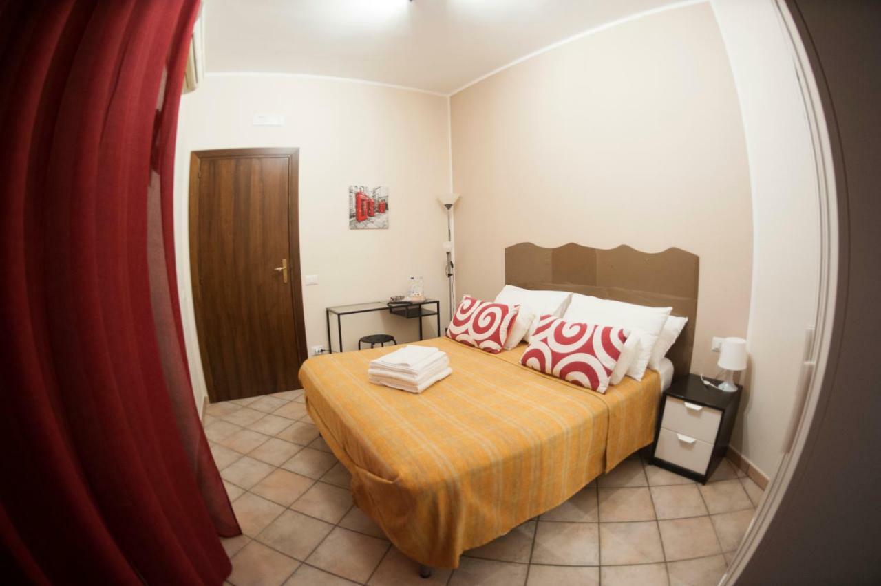 Bedroom 21 Salerno Exterior photo